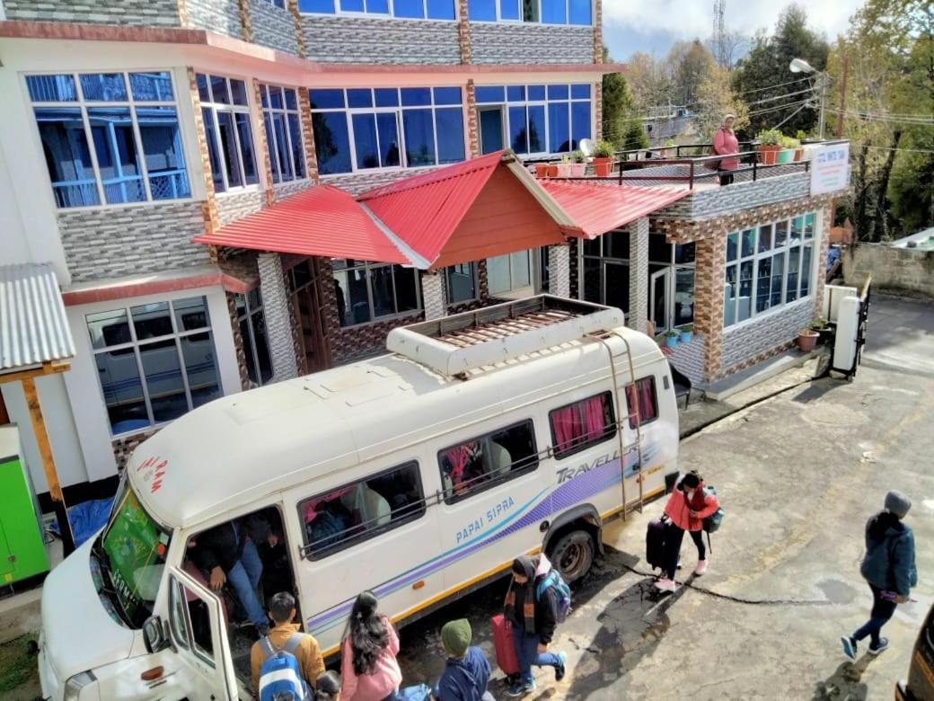 Hotel White Tara Tawang Extérieur photo
